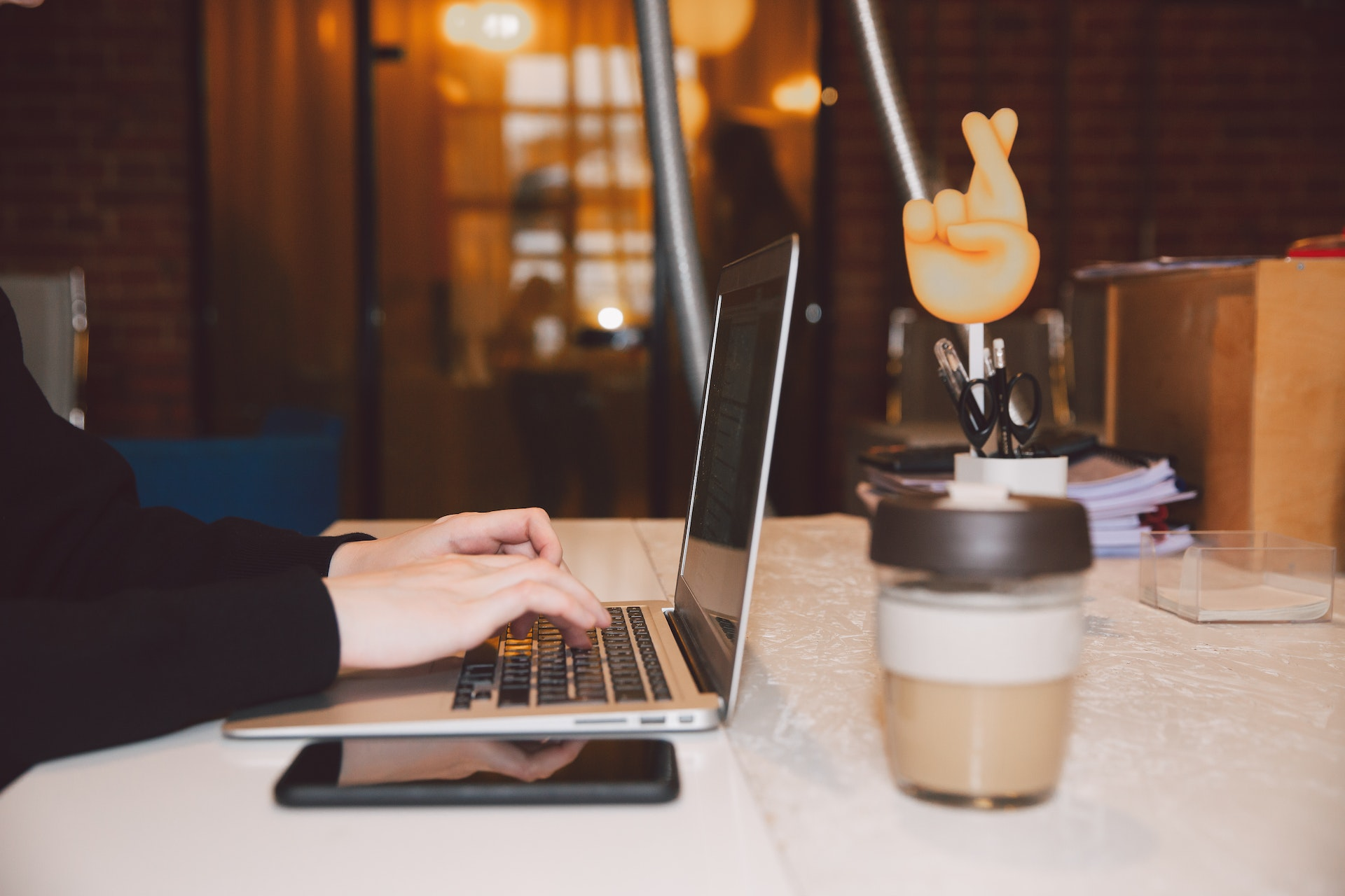 Defination of a virtual assistant